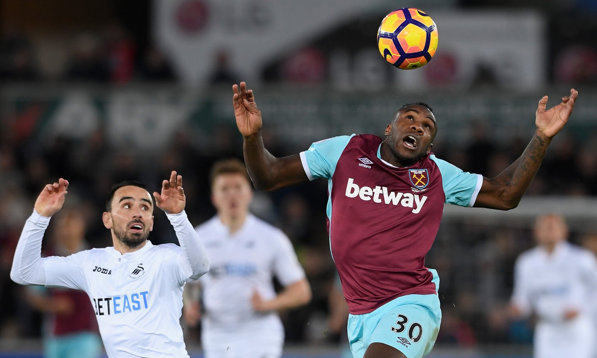 新华视点丨十余省份最低工资标准上涨，谁将受益、有何影响？.